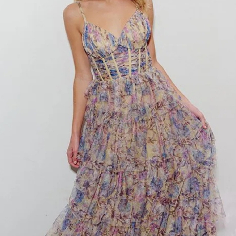 Blondie Nites Pastel Floral Dress in Lavender, Pink & Blue - Picture 2 of 8